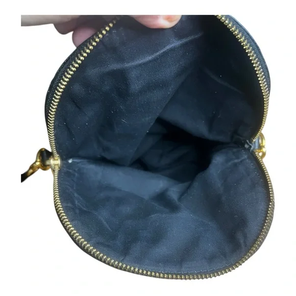 Marc Jacobs Natasha Crossbody Black Leather Gold Accents Purse Shoulder Bag - Picture 6 of 16